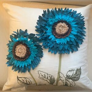 Decorative Throw Pillow Ivory w 3D Blue Flower & Embroidery Feather Insert 19.5”